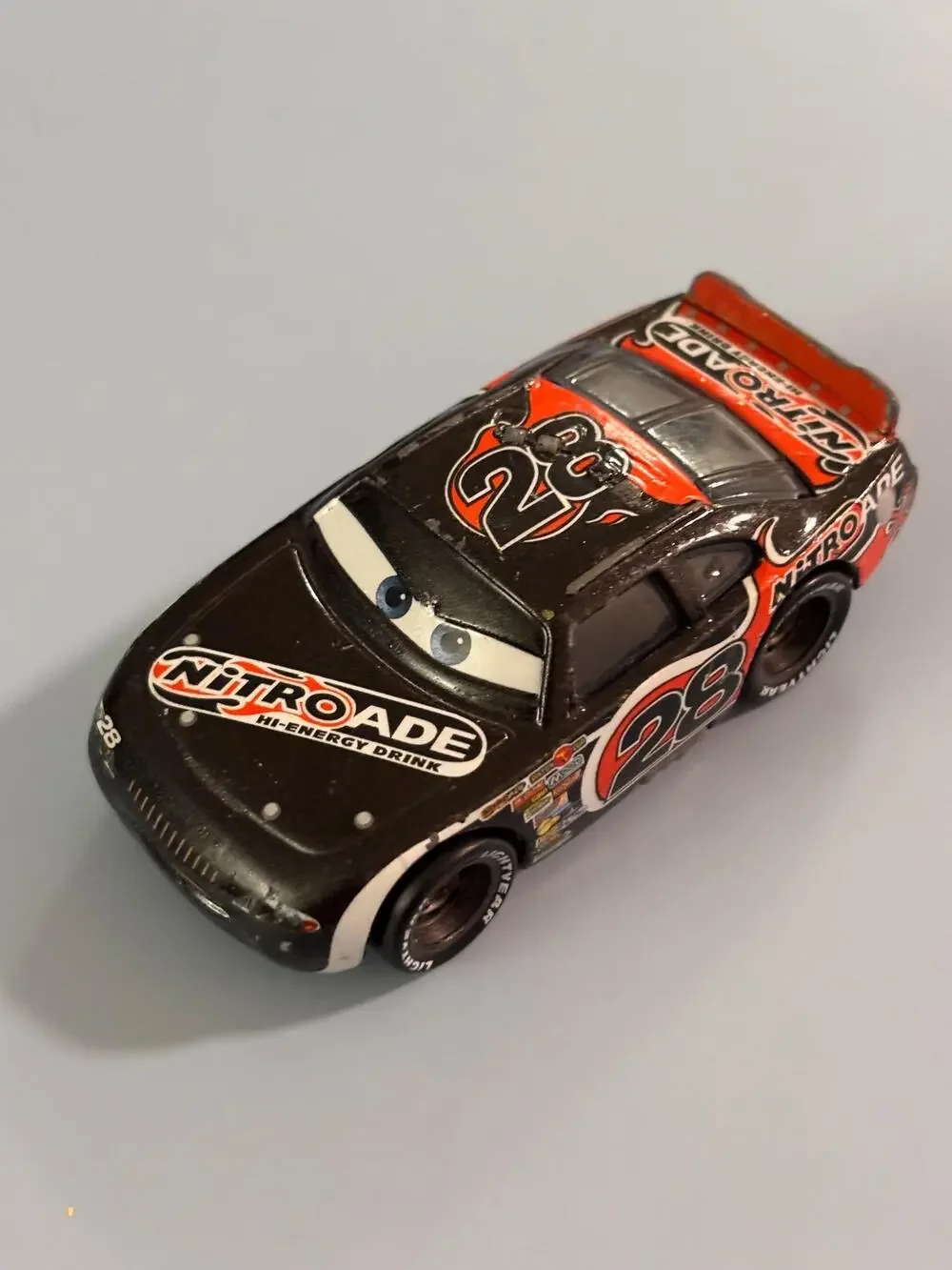 Disney Pixar Cars - Aiken Axler Nitroade #28 - MATTEL 1:55 Die Cast Black